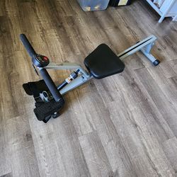 Sunny Health Fitness Rowing Machine 