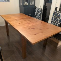 Wood Extendable Dining Table
