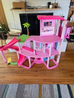 Barbie Dream House