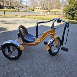 Schwinn Roadster Tricycle
