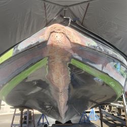 Crashed boat ? Rotted Out Transom?