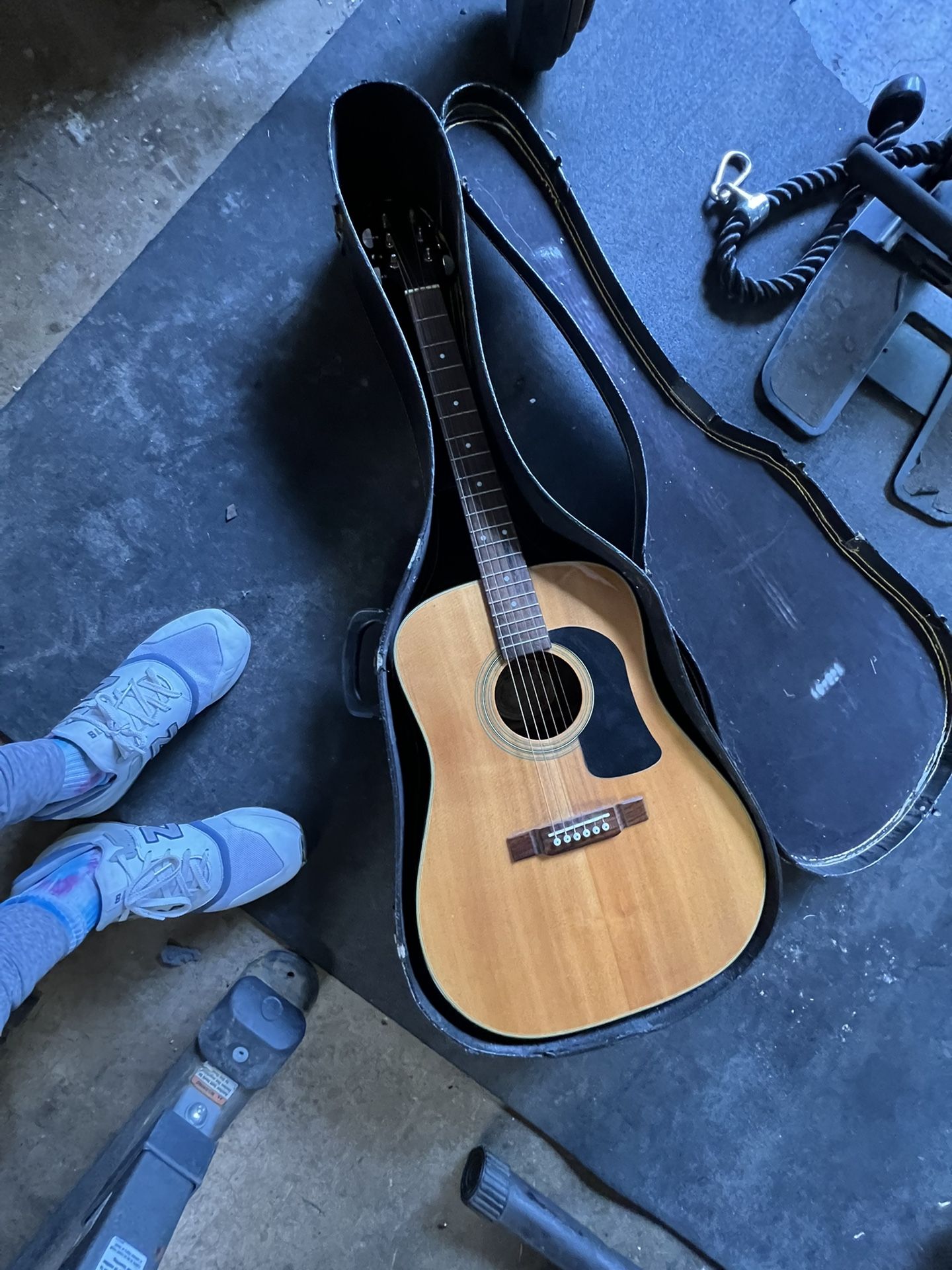 Washburn Acoustic Guitar