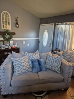 Love seat