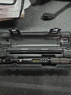Snap on torque wrench