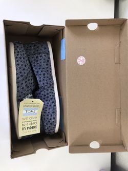 Toms shoes