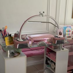 Nail Table Makeup Table 