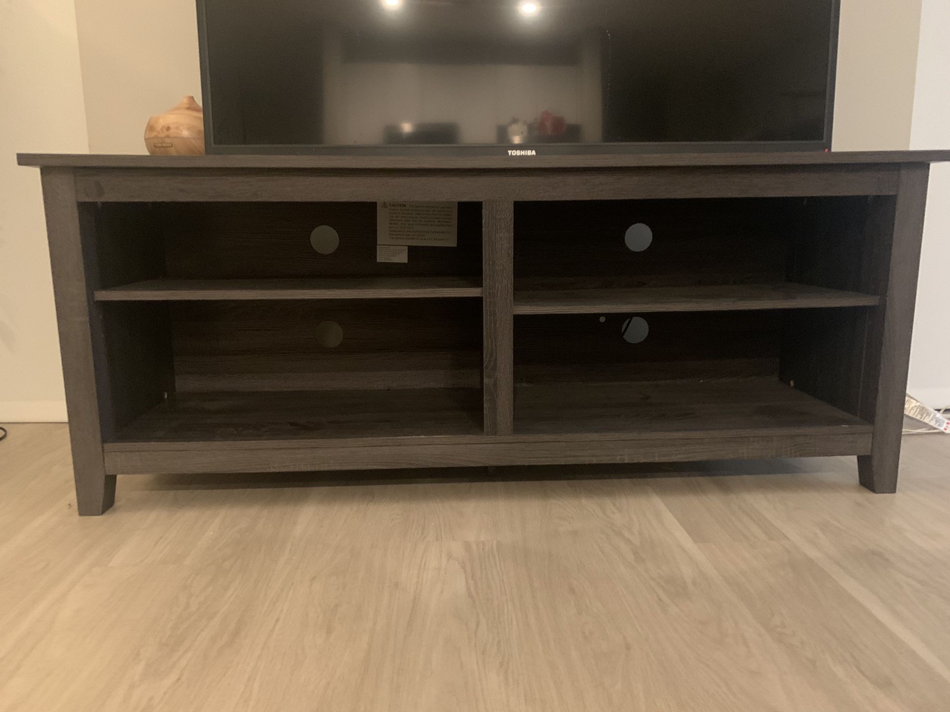 60 INCH TV STAND