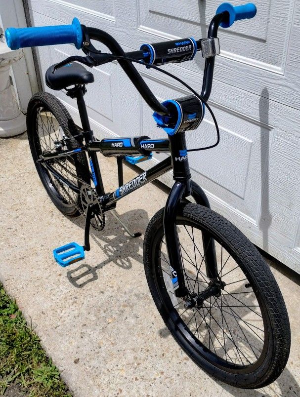 (YES IT'S STILL AVAILABLE) 20" Haro Shredder BMX Bike