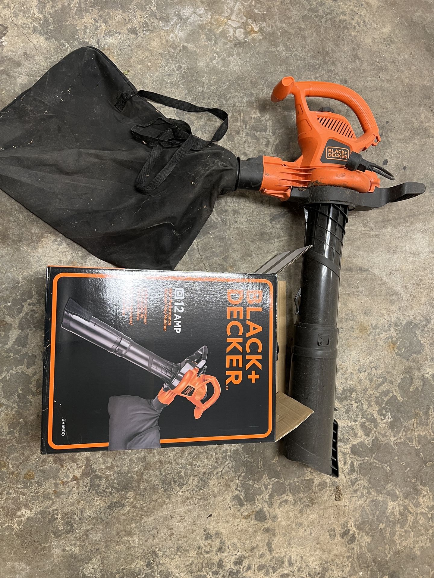 Leaf Mulcher and Blower Combo (corded)