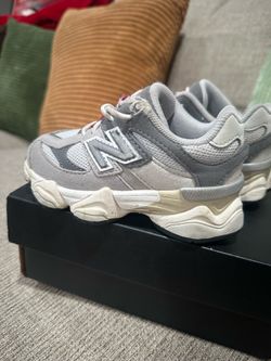 New Balance size 7 (kids)