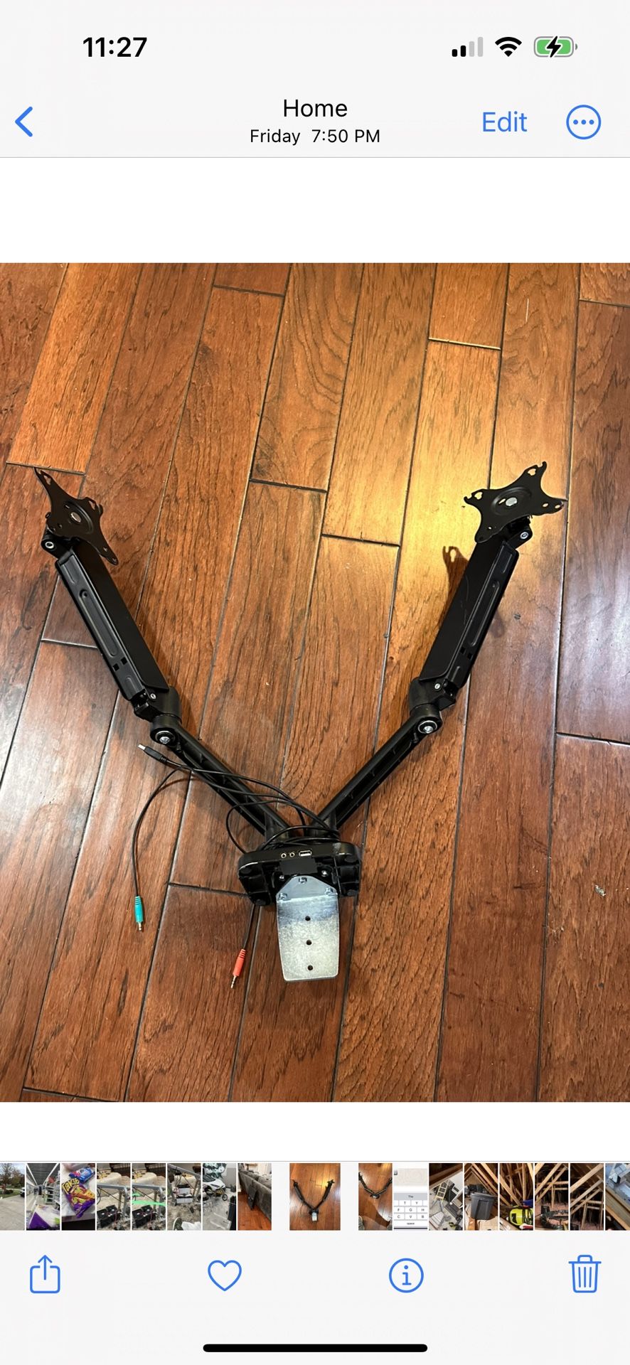 Dual Monitor Mount