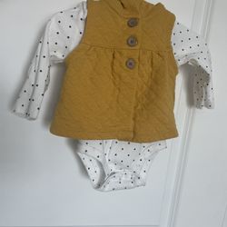 Carter’s Baby Clothes - 6 Months 