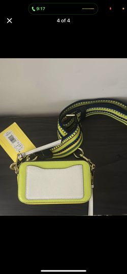 Marc Jacobs Snapshot Camera Bag – Neon Yellow with Guitar  display picture 2