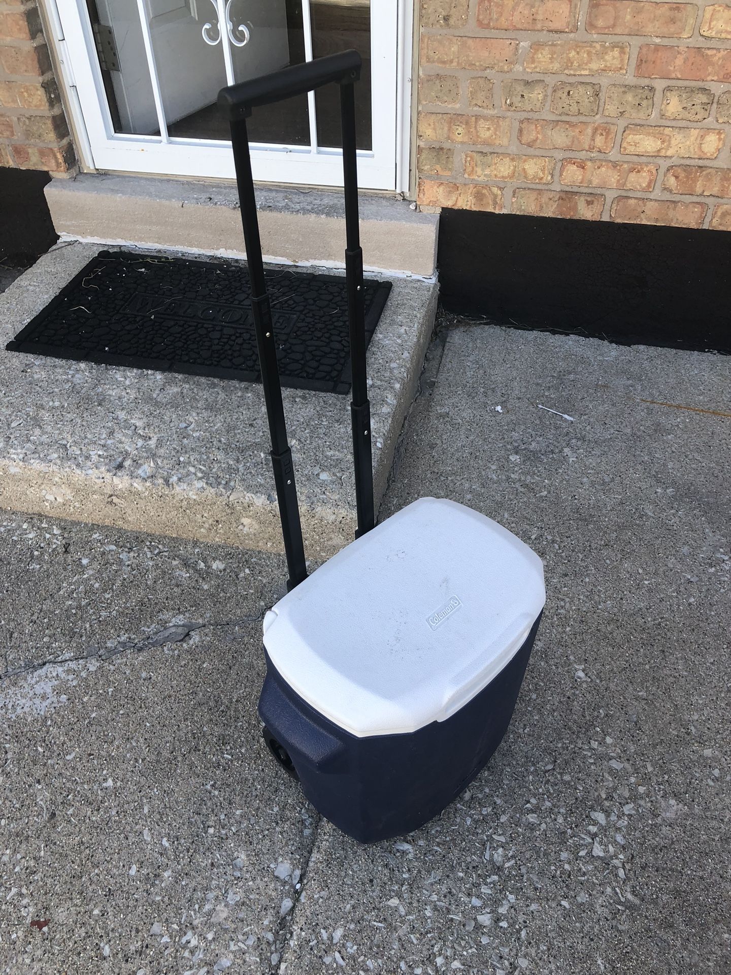 Small Coleman Wheeled Cooler