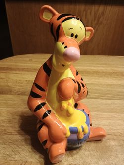 Vintage Tigger Bank