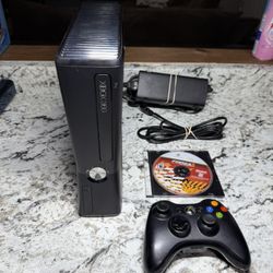 Xbox 360 slim 250GB console