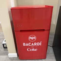 Mini Fridge With Freezer
