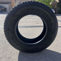 265/70R18 Goodyear Wrangler KEVLAR Adventure (All-Terrain) Tire