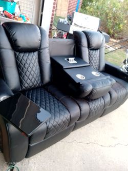 Electric recliner sofa