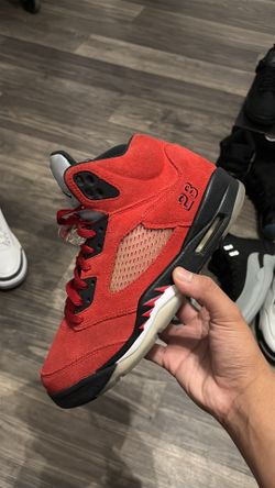 Raging bull 5 size 8.5 no box