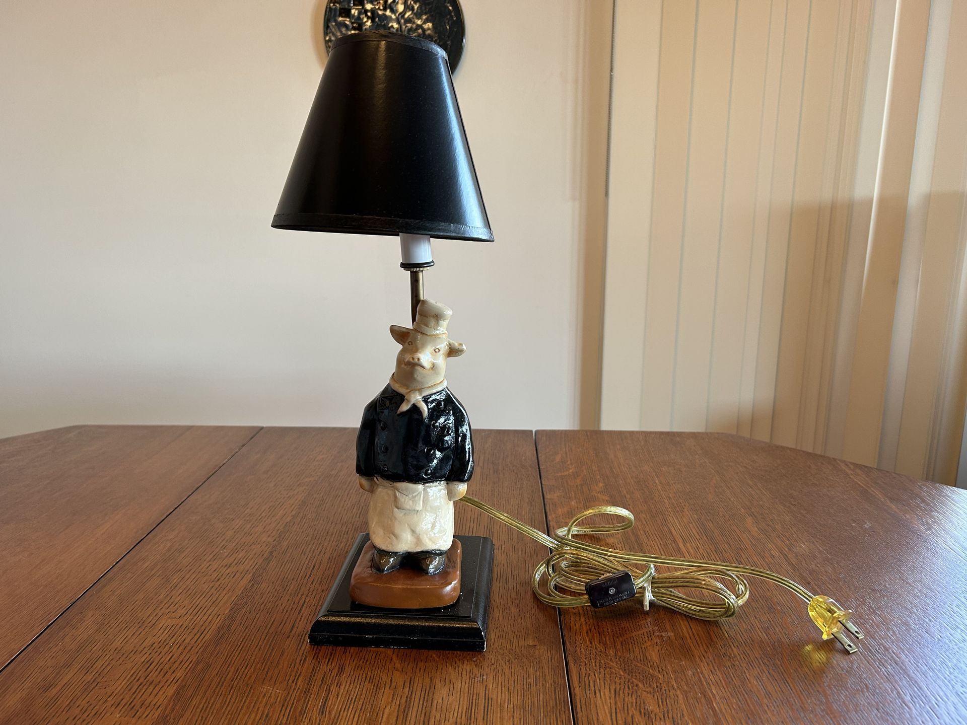 Pig Lamp
