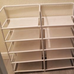 Like New Shoe Rack Holds 20 Pairs Of Shoes .