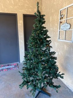 6 1/2 ft tree