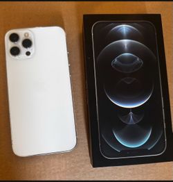 iPhone 12 Pro Max - 128GB - Excellent Condition (Unlocked)