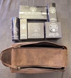 Viking Revolution Straight Edge Shaving Kit (Sandalwood)