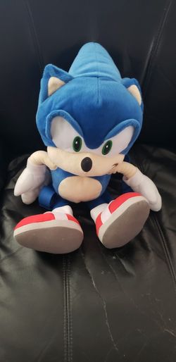 Sonic The Hedgehog Zippered Plush Backpack