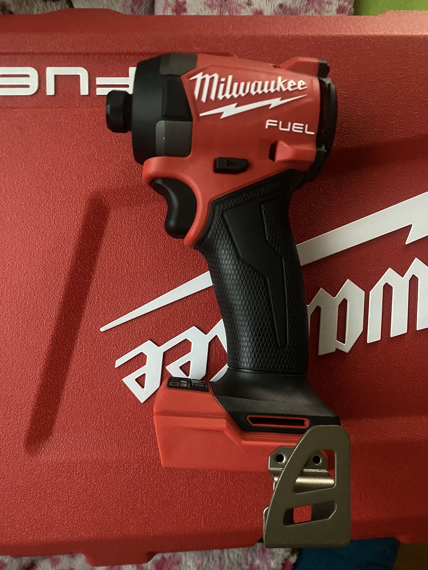 Milwaukee M18 FUEL 18V Lithium-Ion Brushless Cordless 1/4 in. Hex Impact Driver (Tool-Only)