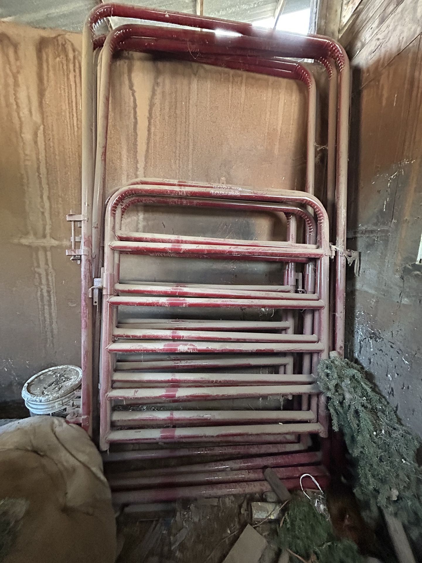 Powder River Type Gates