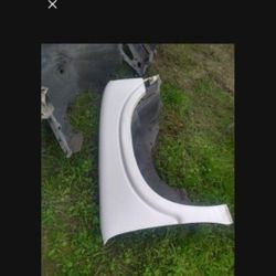 1997 Chevy S10 Passenger Fenders