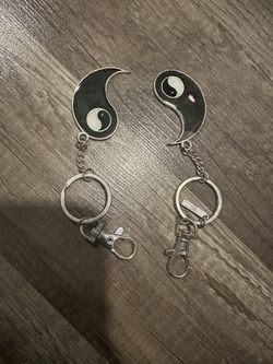 Bestfriend Yin Yang Keychain