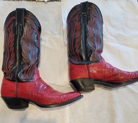 Woman's Justin Boots Size 7 1/2