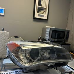 BMW X1 .E84 LCI OEM RIGHT XENON AFS COMPLETE HEADLIGHT (WITH MODULES) 2013/2014/2015