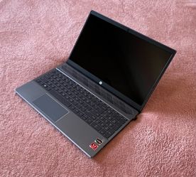 HP Pavilion Laptop 15.6 inch (Ryzen 5, 1.1TB Storage) Mint !