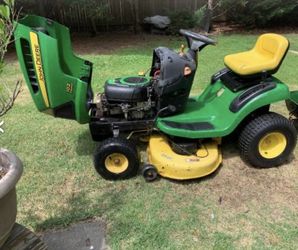 John Deere Riding Mower for parts