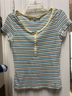 Women’s size small Tommy Hilfiger