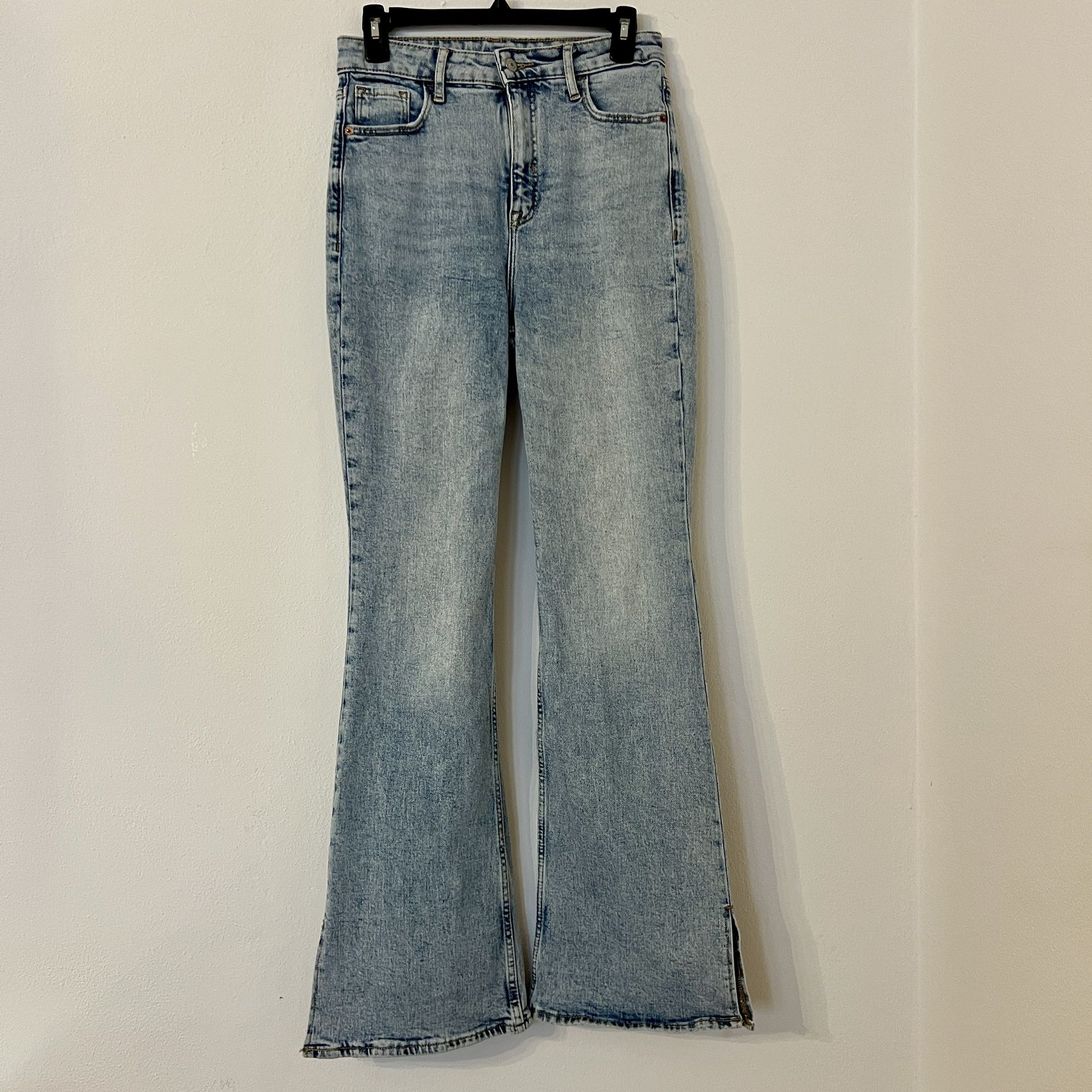 Old Navy Women’s Higher High Rise Flare Secret-Smooth Pockets Jeans sz 4 NWOT