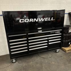 Cornwell Triple Bay With Hutch 