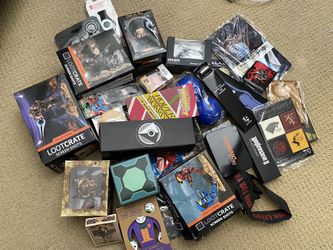LOOTCRATE BUNDLE