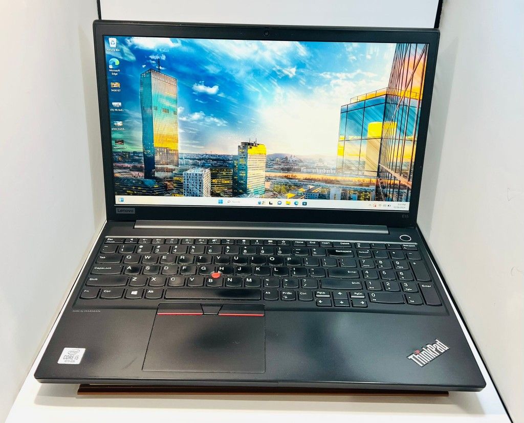 Lenovo E15 15.6” 2020 Windows 11 Pro -14 Days warranty is Provided