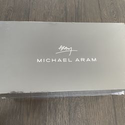 NEW Michael Aram Butterfly Towel Holder