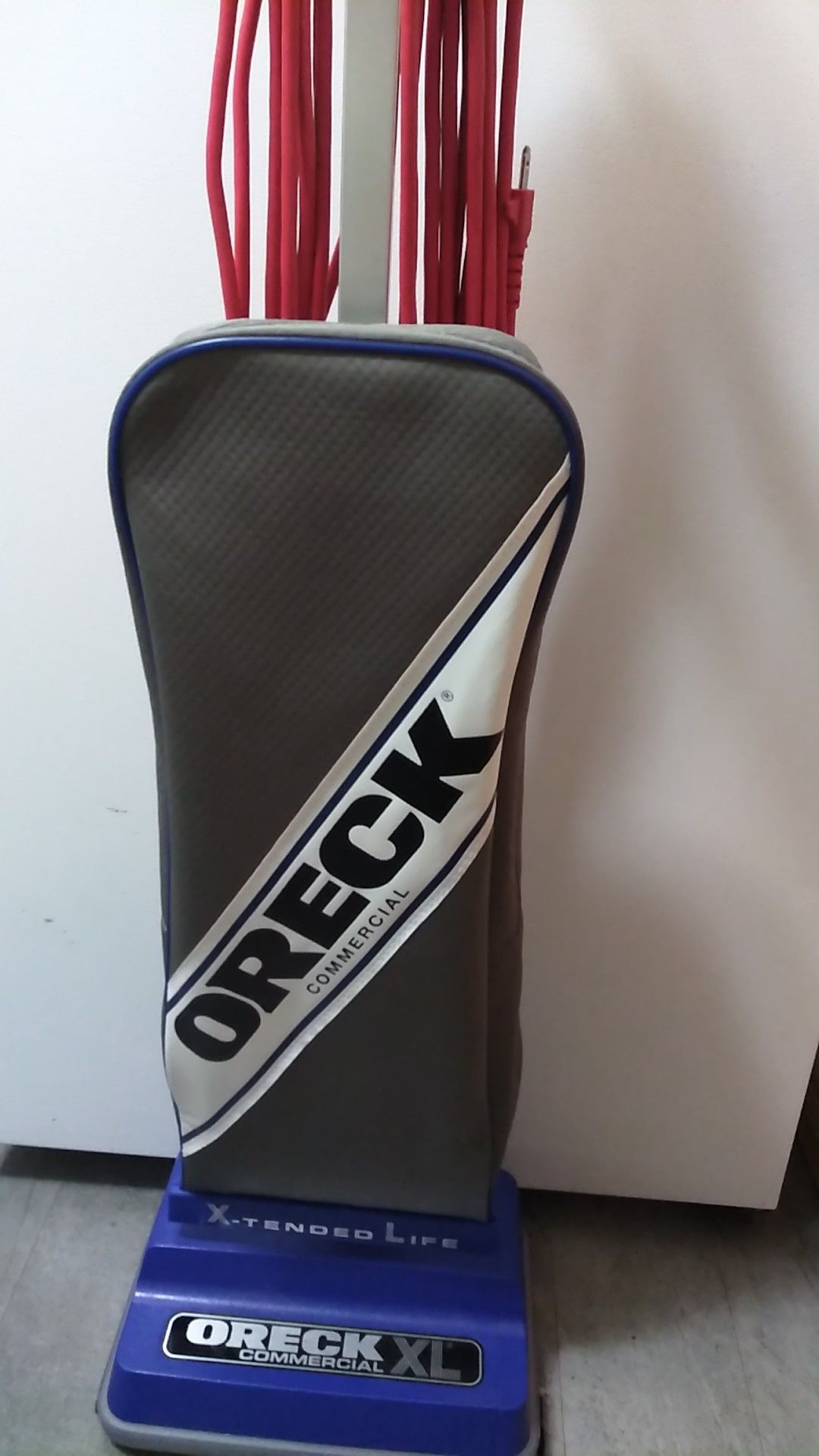 Oreck XL2100RHS XL Commercial Upright ft Vacuum