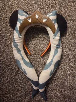Disney Parks 2022 Star Wars Ahsoka Tano Mickey Minnie Mouse Ear Headband