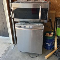Microwave & Dishwasher