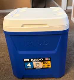 IGLOO Laguna 60 Roller Cooler – Like New!