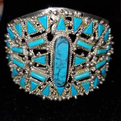 Faux Turquoise Bracelet 