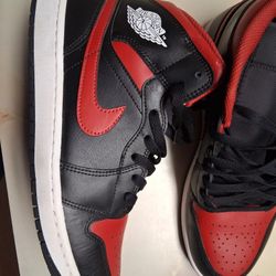 NIKE Air Jordan 1 Mid Men's Sz 11